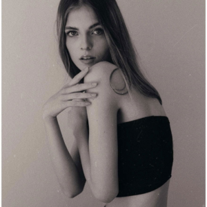 Tessa B.
